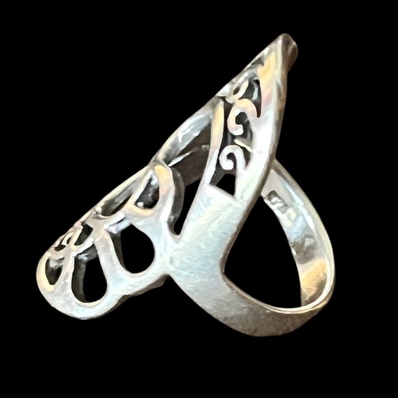 Sterling Silver Open Filigree Hand Crafted Ring Size 8.5 6grams - Picture 3 of 7